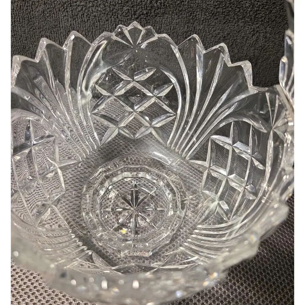 Vintage Fifth Avenue Wellington 24% Lead Crystal Glass Basket Poland